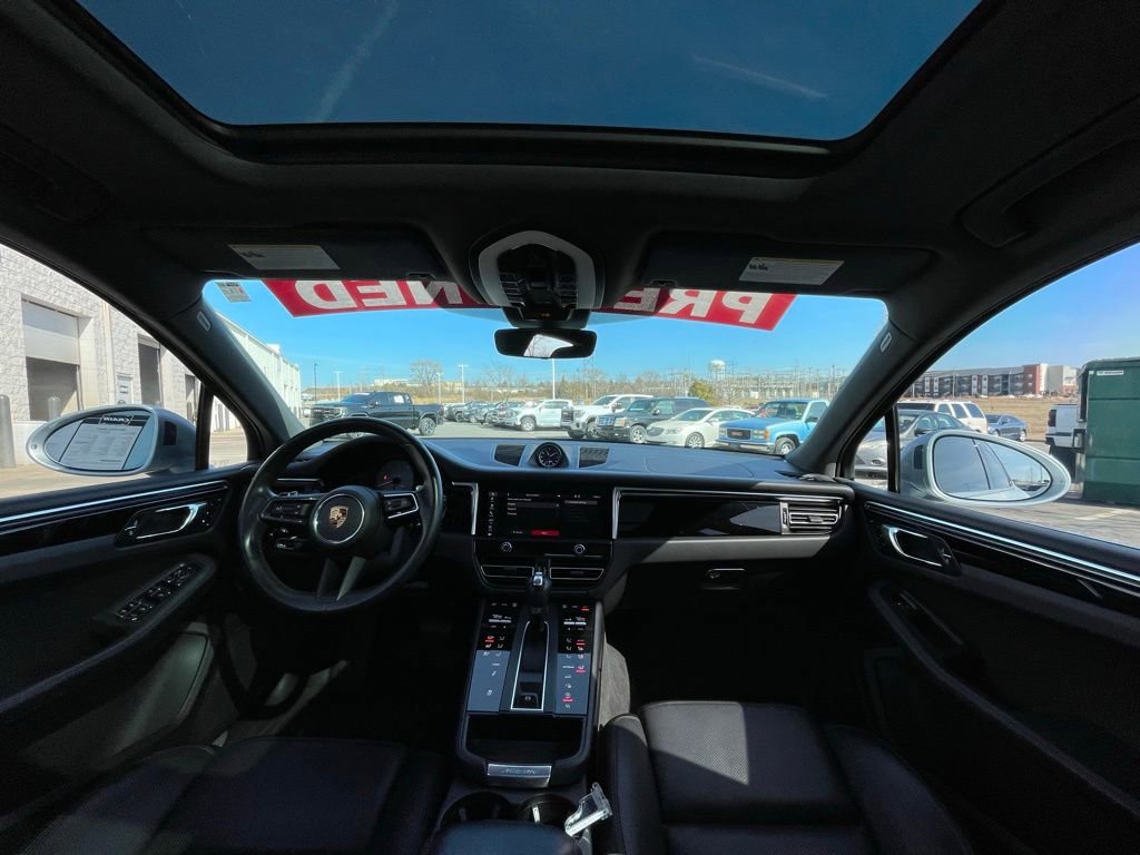 Used 2022 Porsche Macan S w/ Premium Package Plus image 25