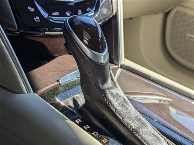 Used 2017 Cadillac XTS Luxury image 13