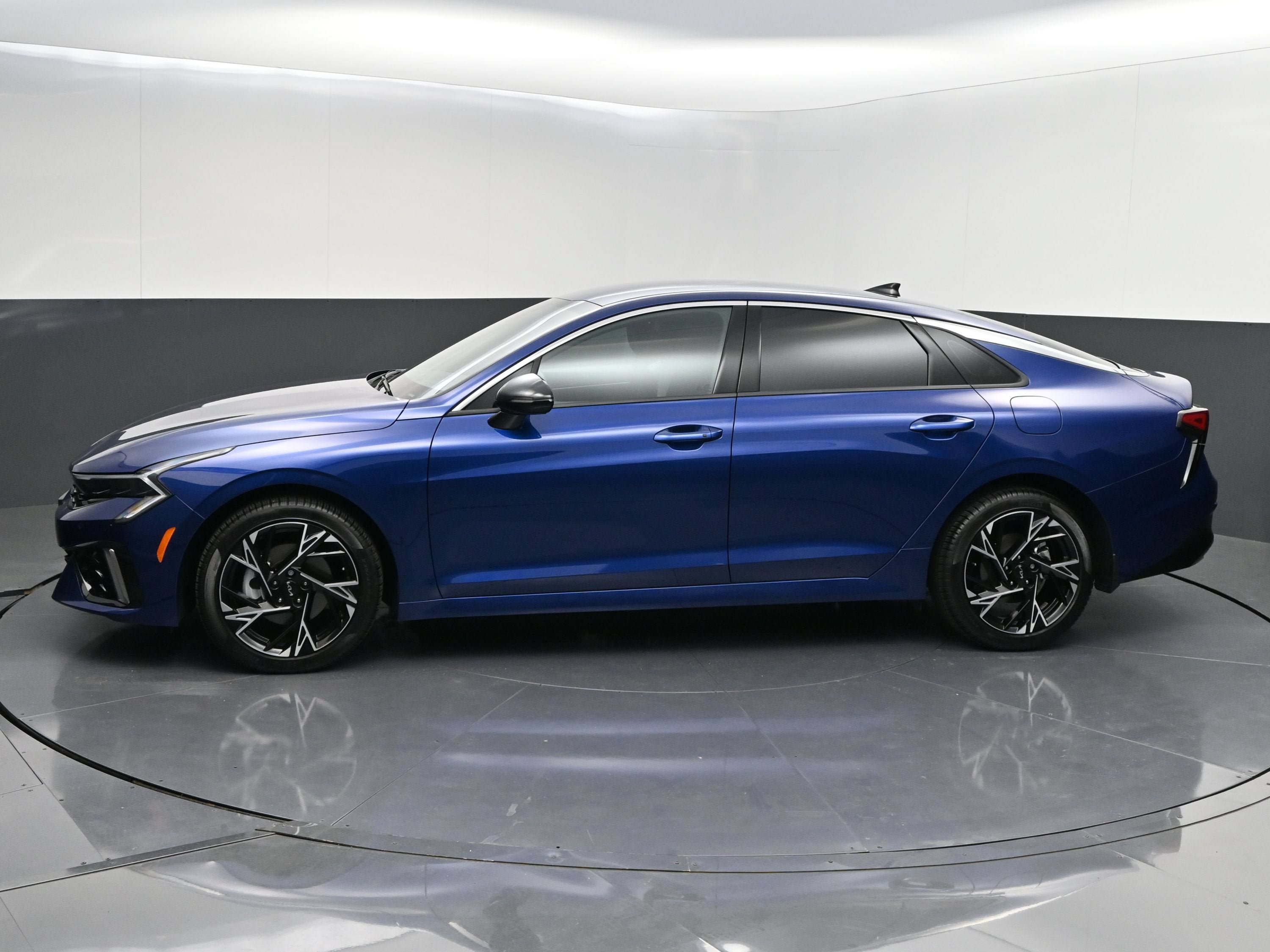 Used 2026 Kia K5 GT-Line FWD image 5