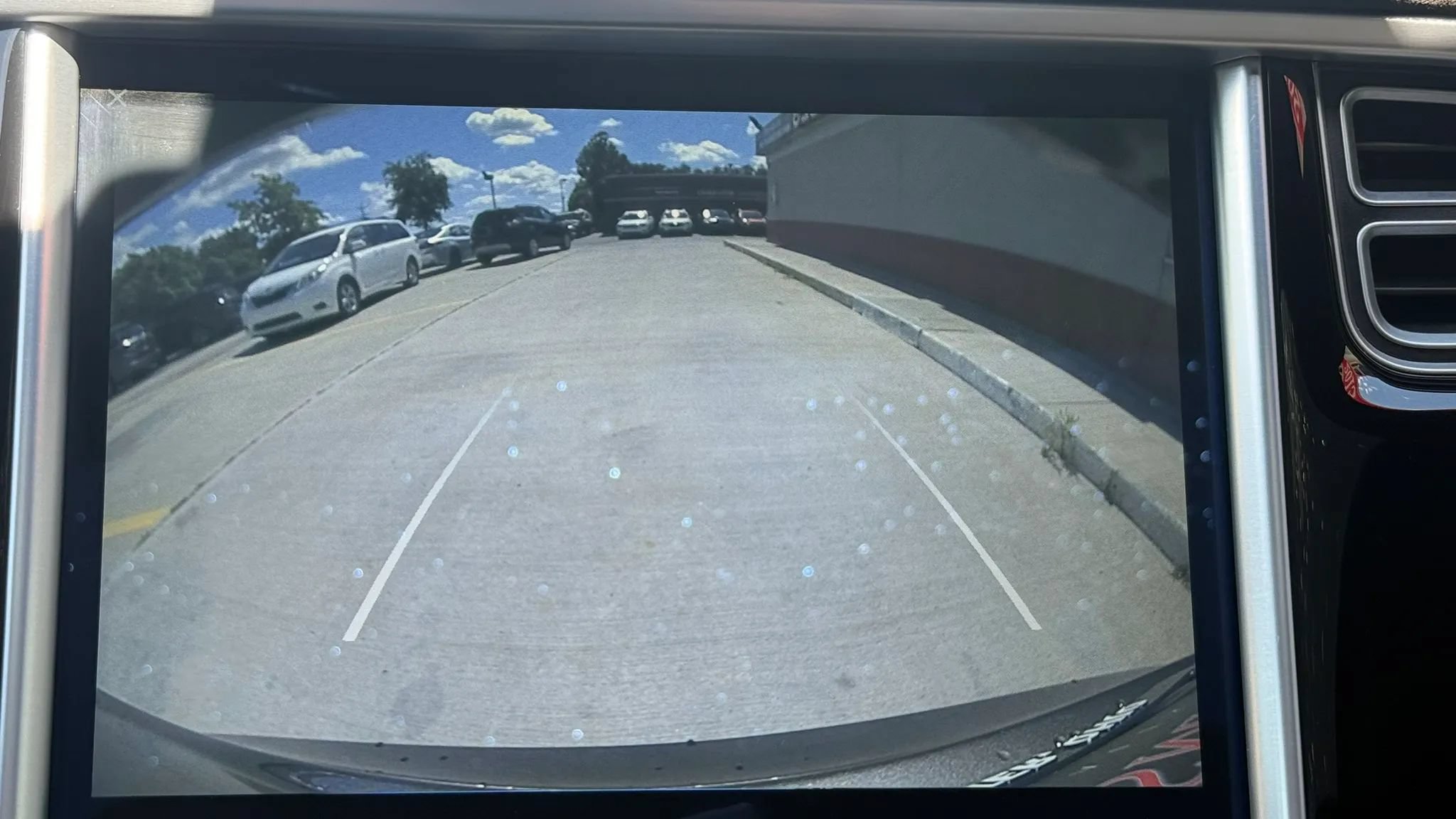 Used 2015 Tesla Model S 85D AWD/4WD image 18
