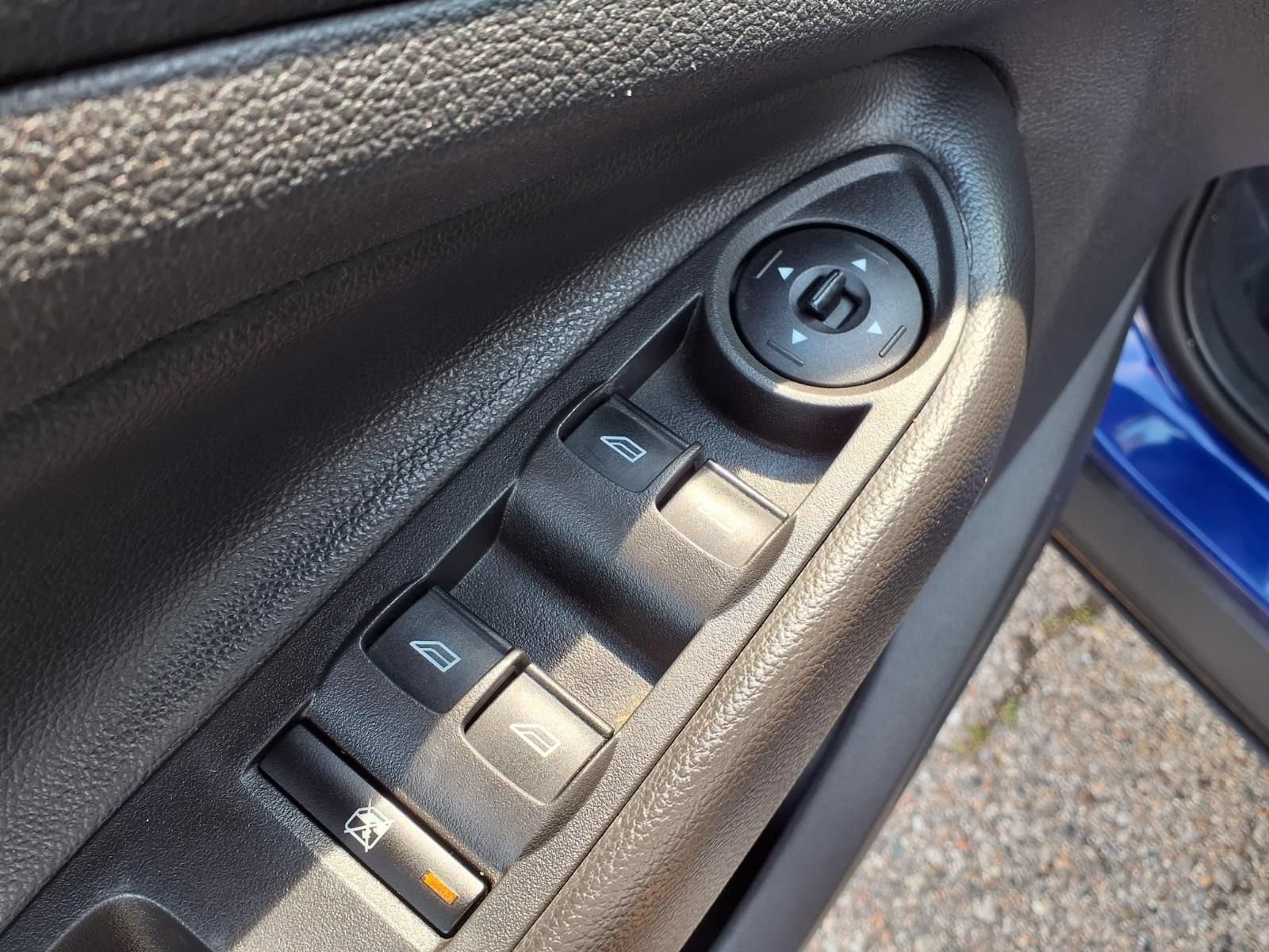 Used 2014 Ford Escape SE w/ Equipment Group 201A FWD image 15