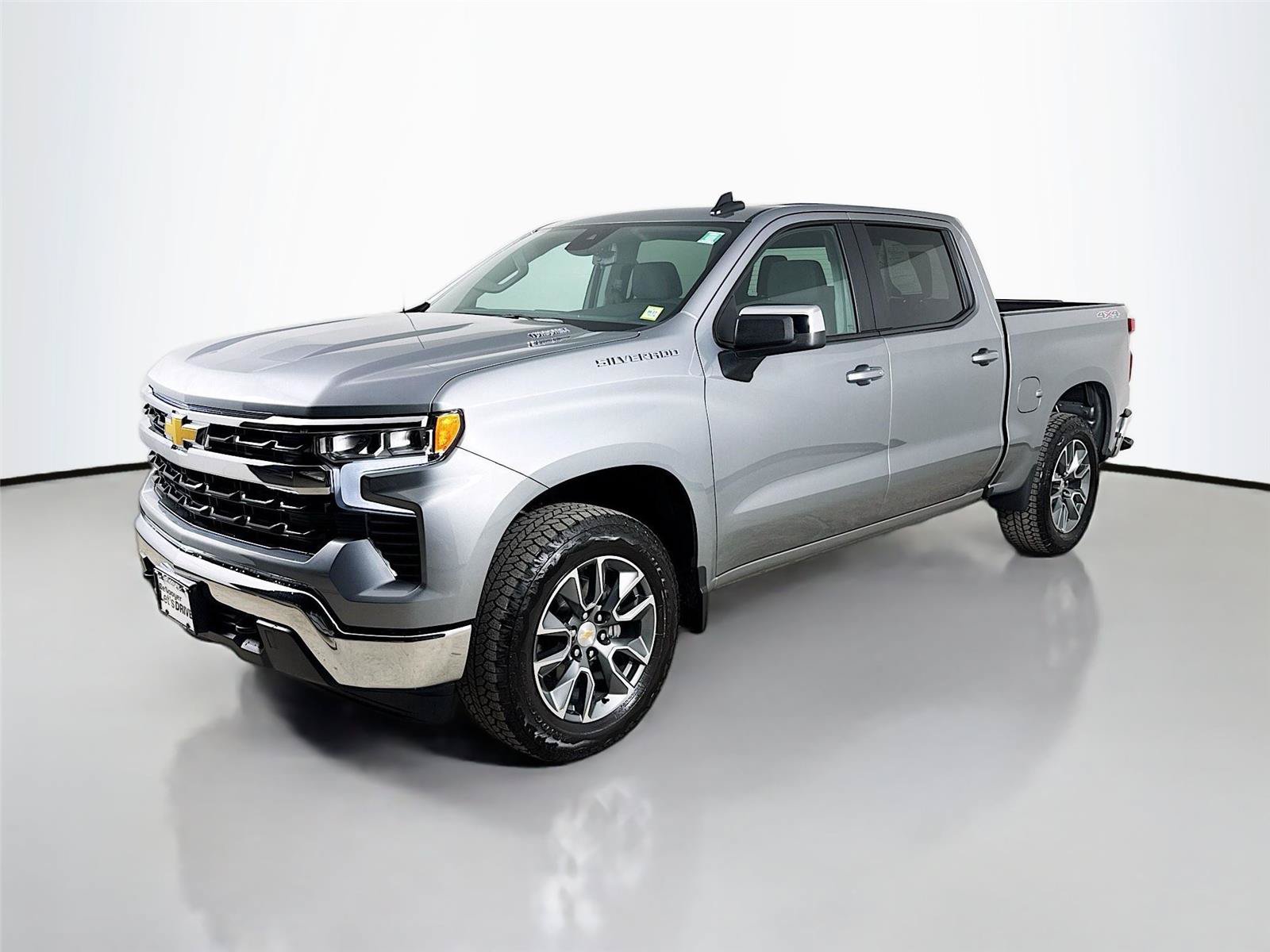 Used 2026 Chevrolet Silverado 1500 LT AWD/4WD image 5