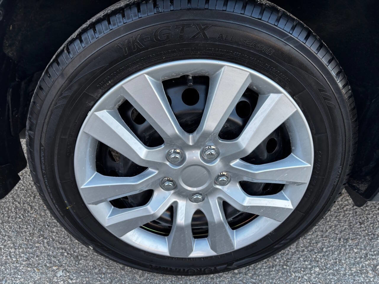 Used 2016 Nissan Sentra SV image 34