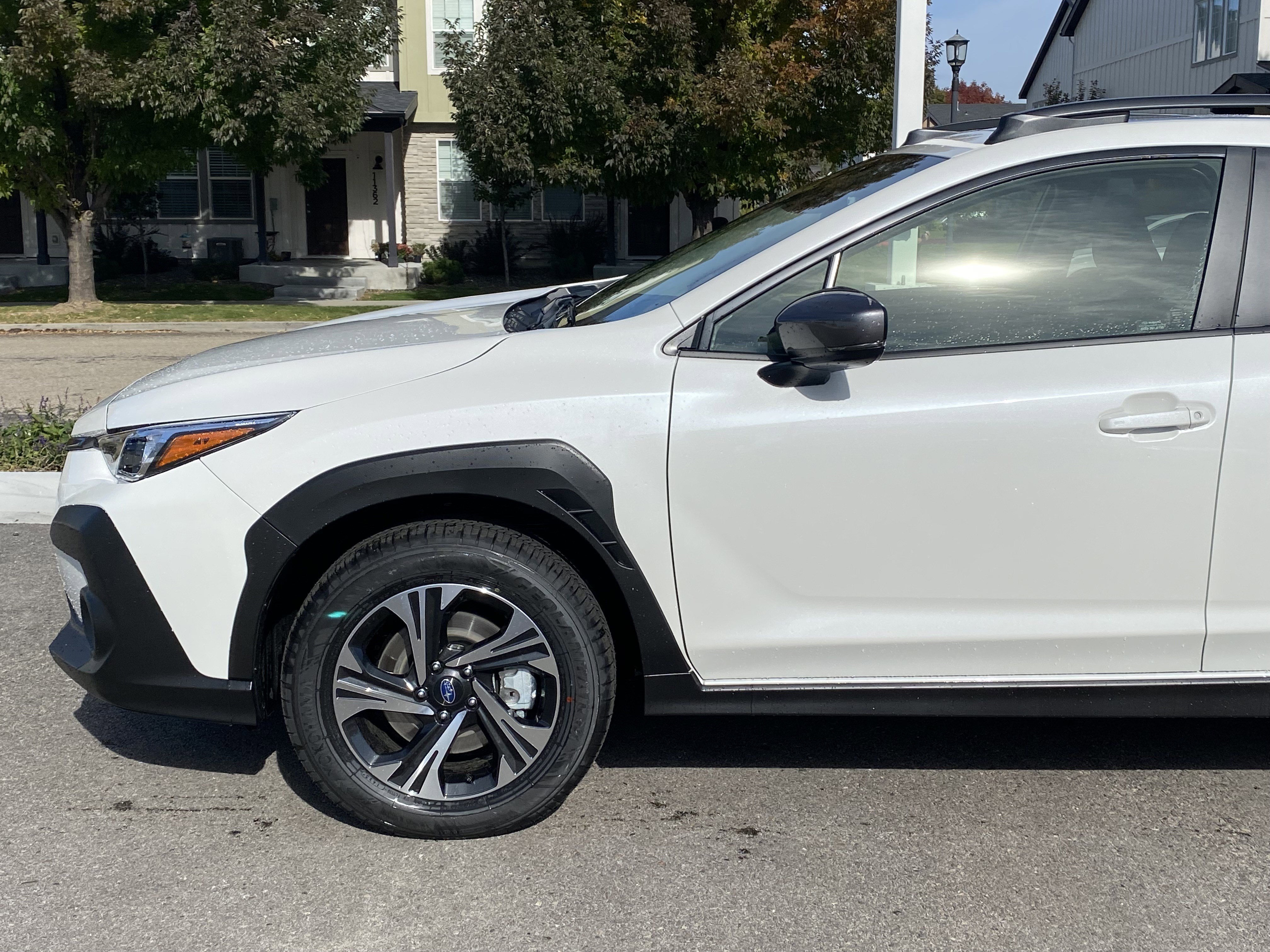 New 2025 Subaru Crosstrek 2.5i Premium image 2