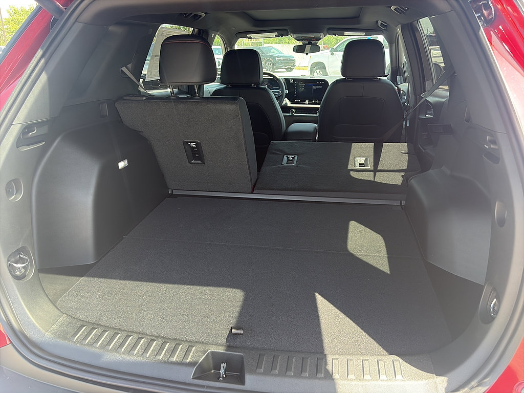 New 2027 Chevrolet Equinox RS w/ Convenience Package III AWD/4WD image 14