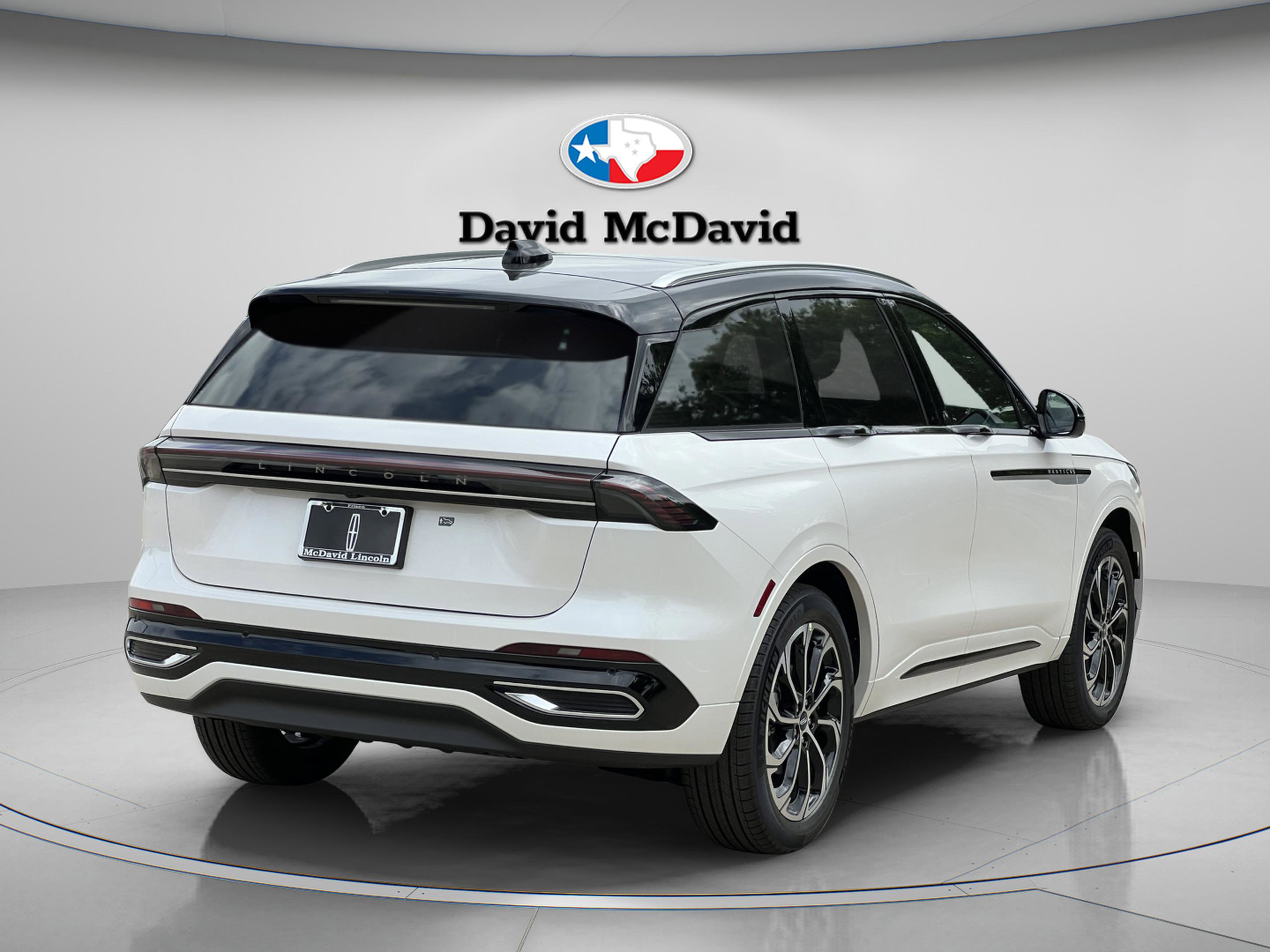New 2026 Lincoln Nautilus Reserve AWD/4WD image 7