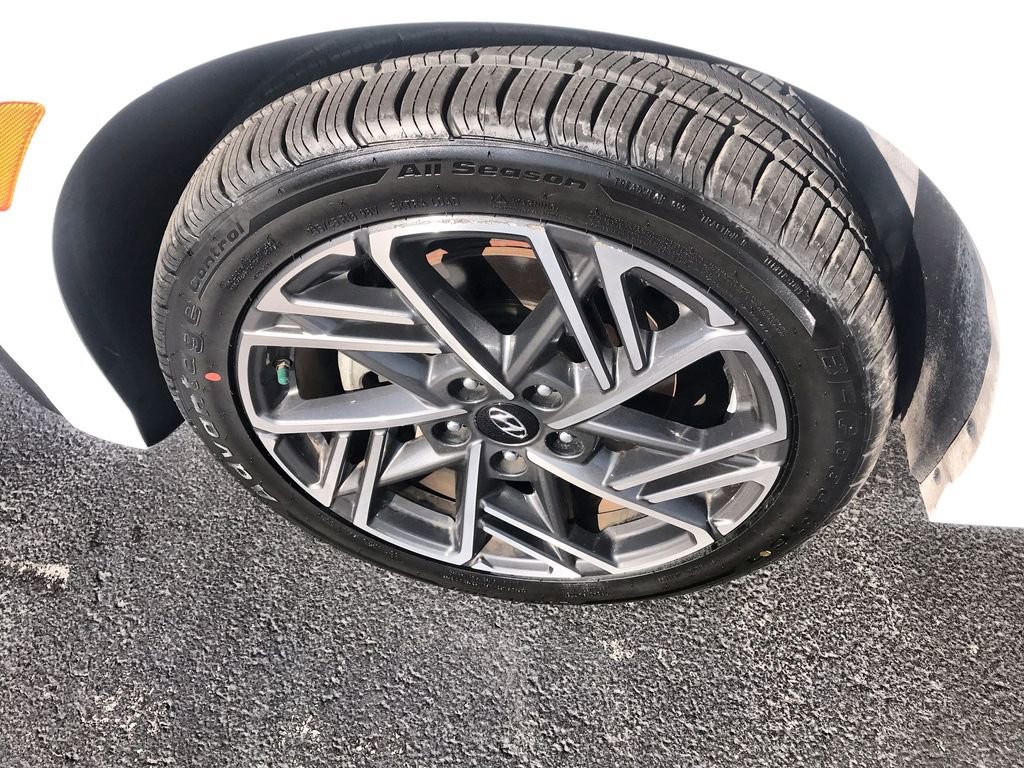 Used 2023 Hyundai Kona N Line image 10