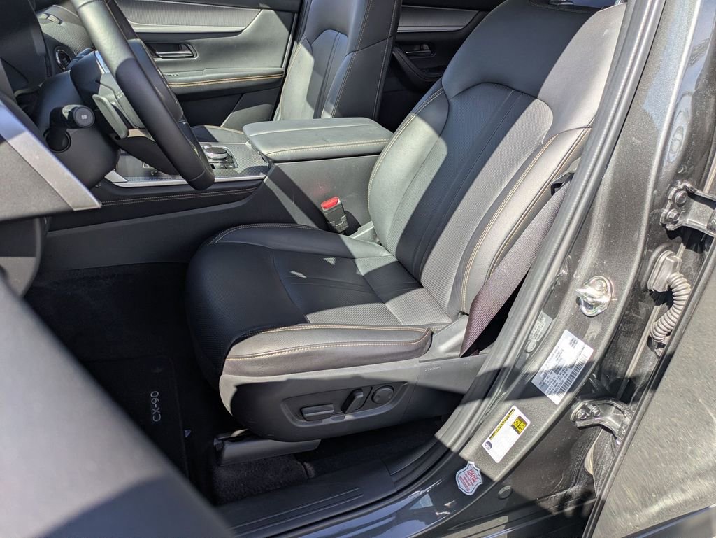 Used 2025 MAZDA CX-90 3.3 Turbo w/ Preferred Package image 14