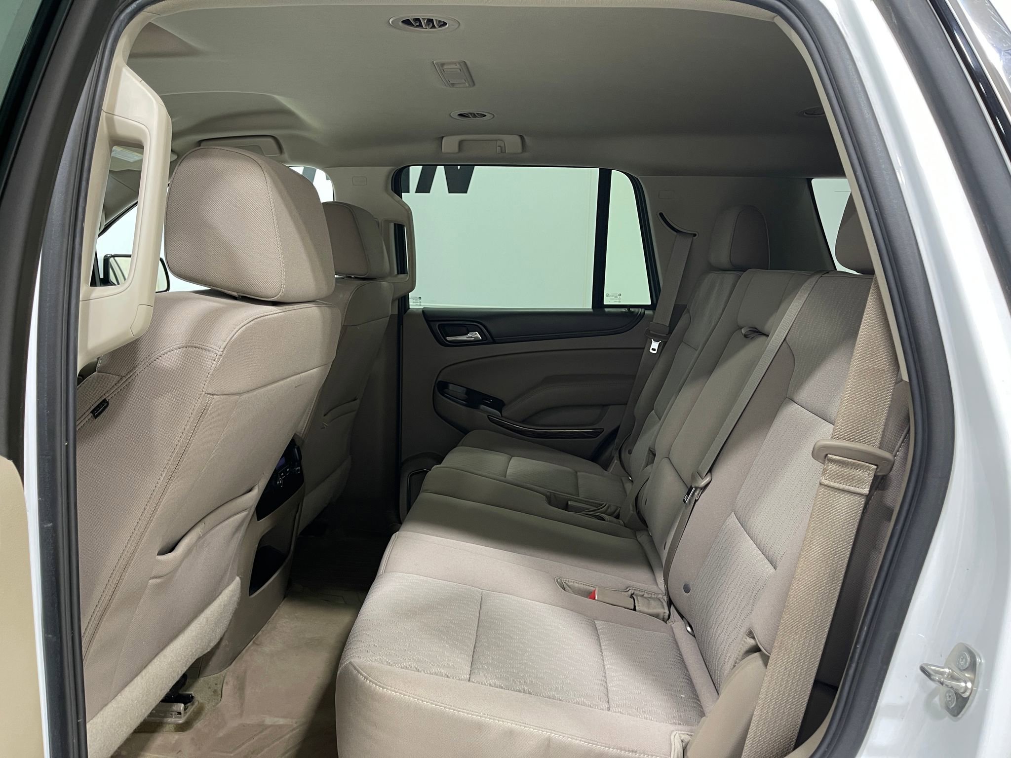 Used 2016 GMC Yukon SLE w/ HD Trailering Package image 28