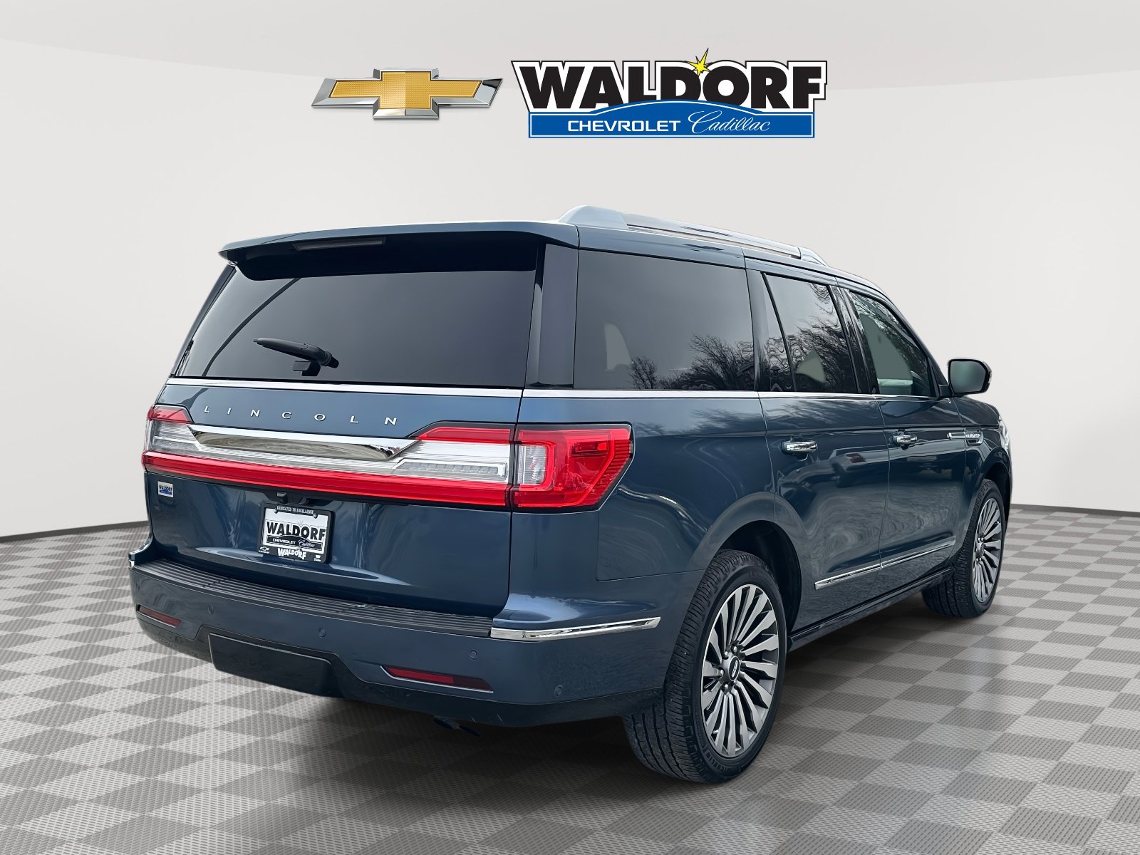 Used 2019 Lincoln Navigator Reserve w/ Cargo Package image 6