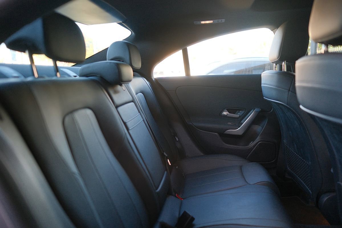 Used 2021 Mercedes-Benz CLA 250 image 28