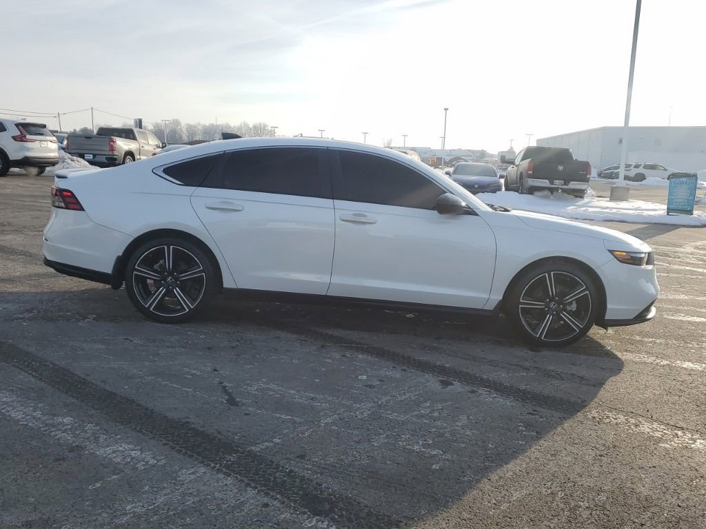 Certified 2024 Honda Accord Sport image 10