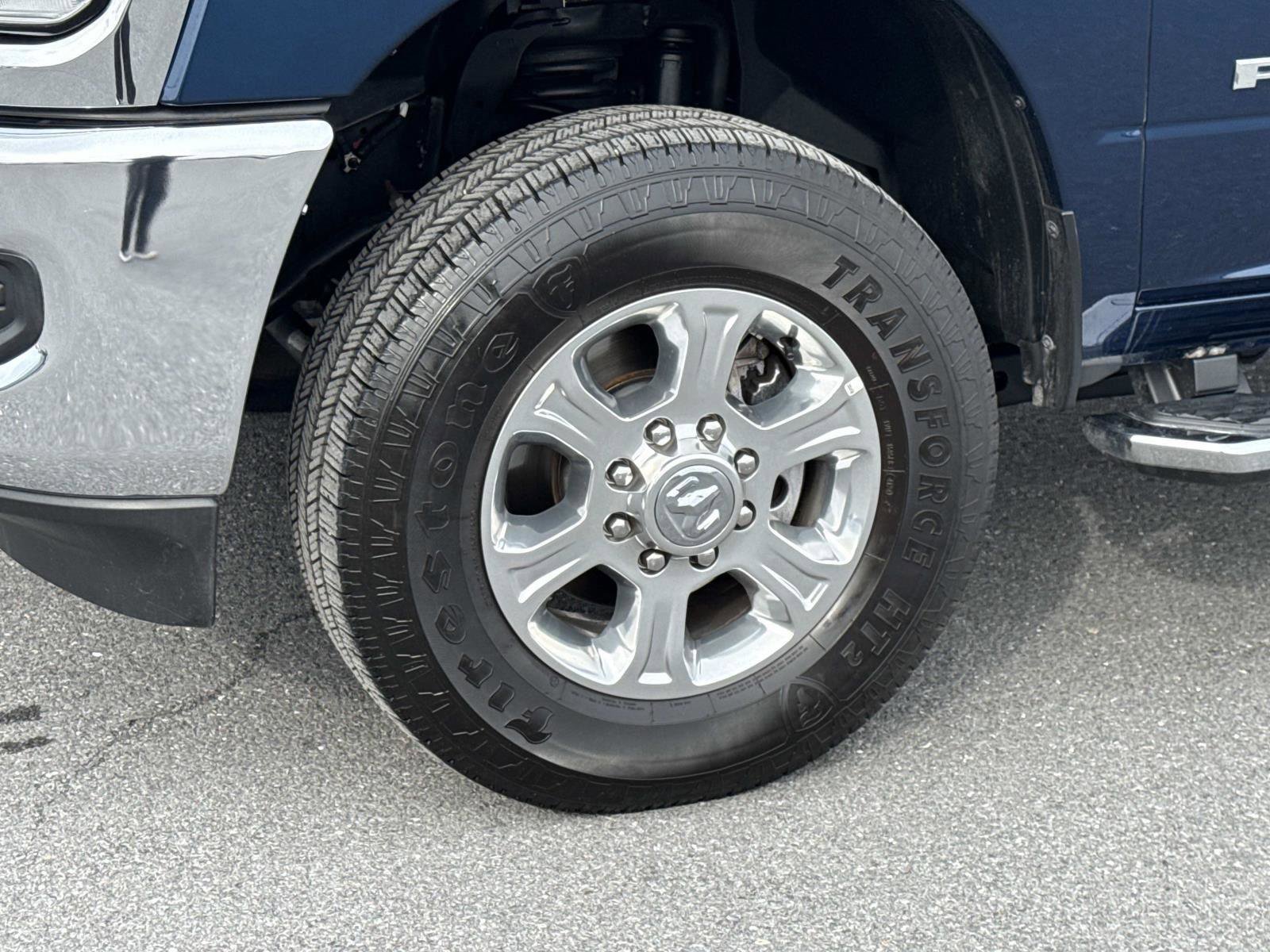 Used 2024 RAM 2500 Big Horn w/ Bed Utility Group image 29