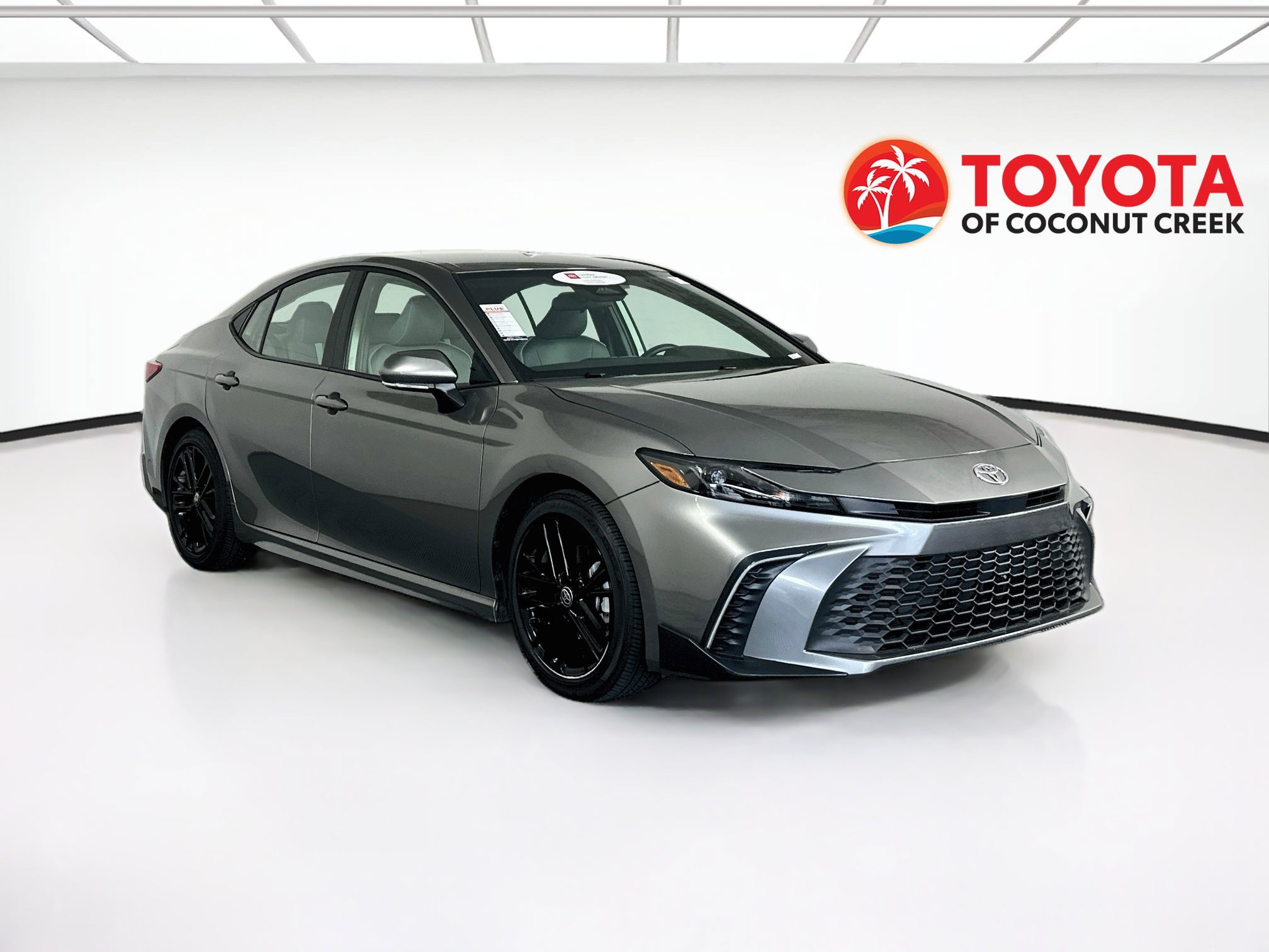 Certified 2026 Toyota Camry SE FWD image 1
