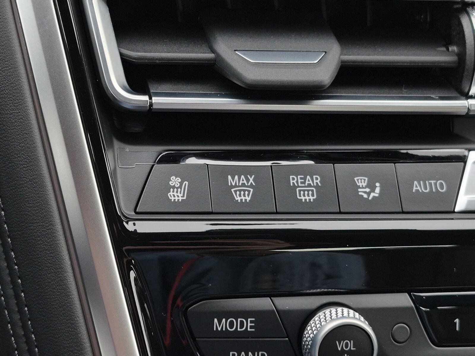 New 2025 BMW M8 Competition w/ M Carbon Exterior Package image 21