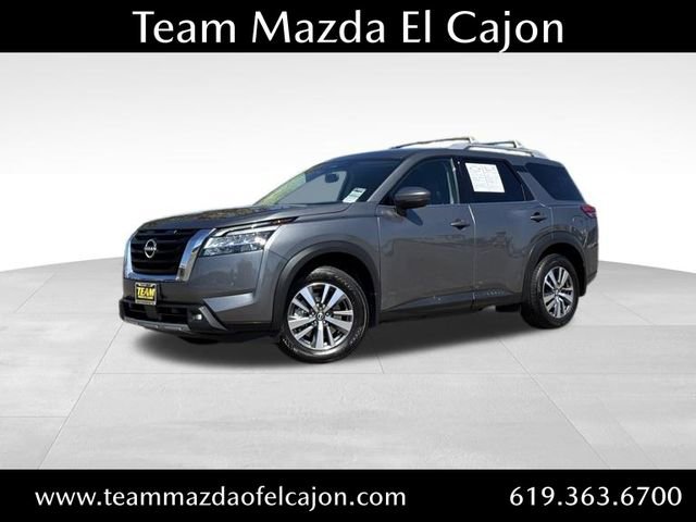 Used 2022 Nissan Pathfinder SL