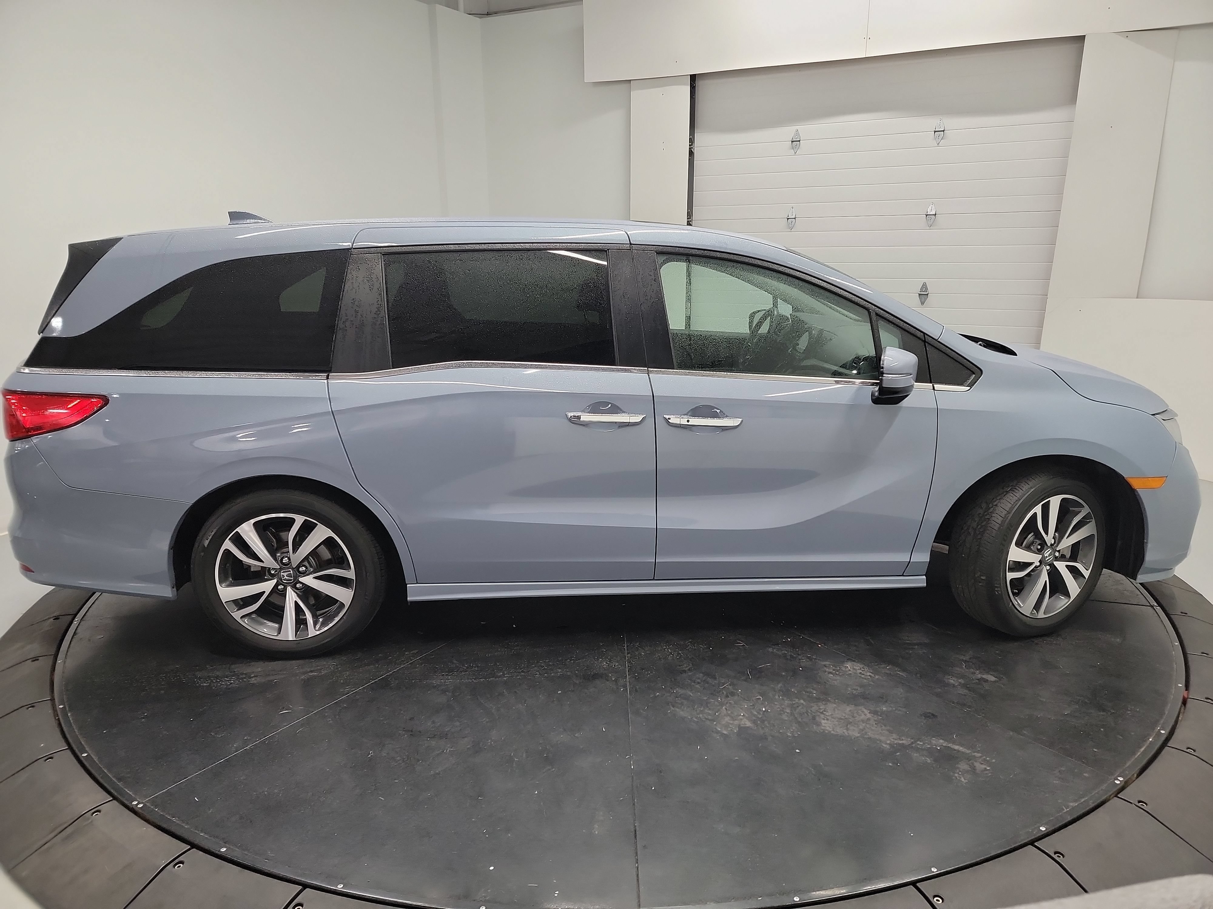 Used 2024 Honda Odyssey Touring image 11