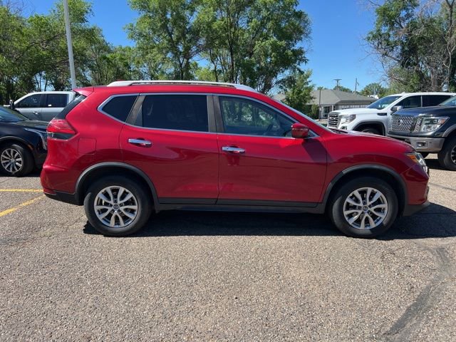 Used 2017 Nissan Rogue SV AWD/4WD image 9