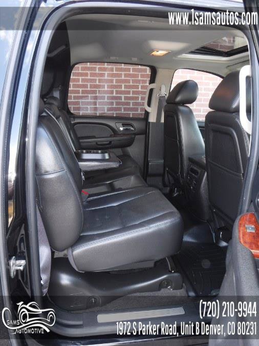 Used 2013 Chevrolet Avalanche LTZ image 12