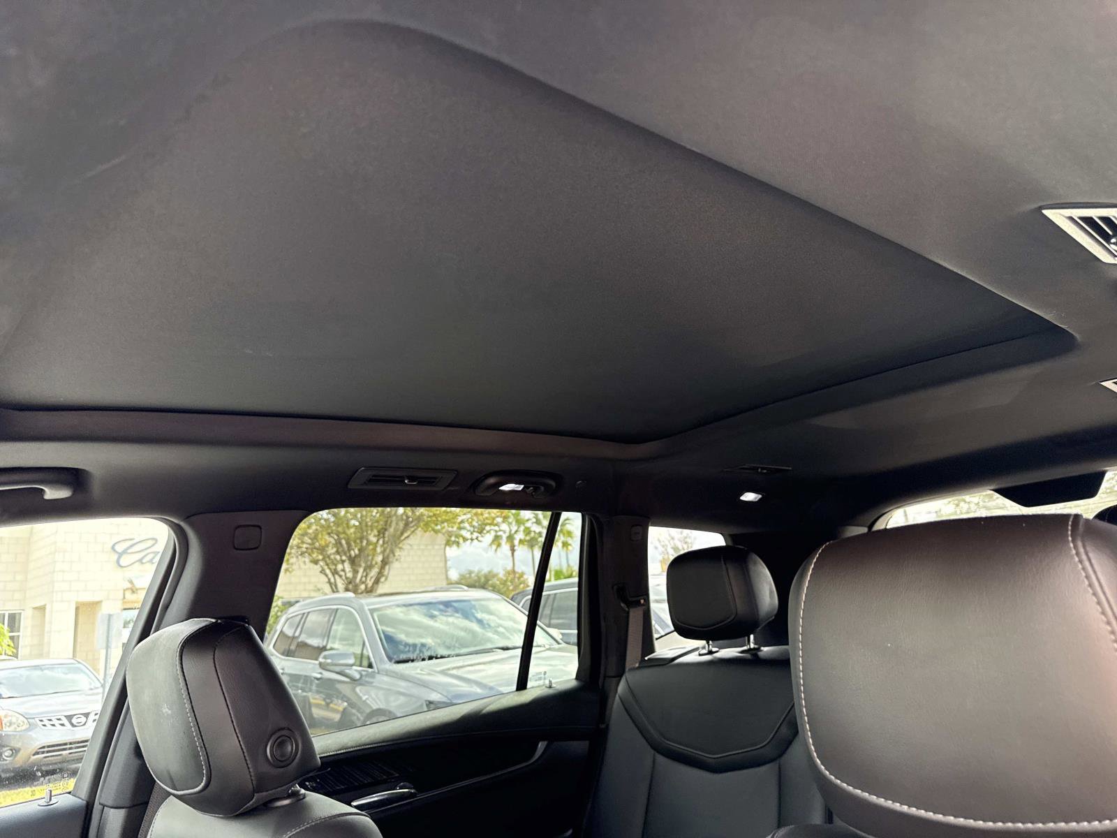 Certified 2022 Cadillac XT6 Premium Luxury image 24