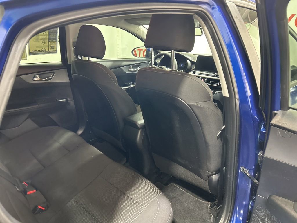 Used 2019 Kia Forte LXS image 13