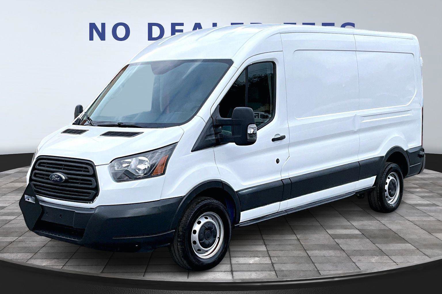 Used 2018 Ford Transit 250 148 Medium Roof RWD image 1