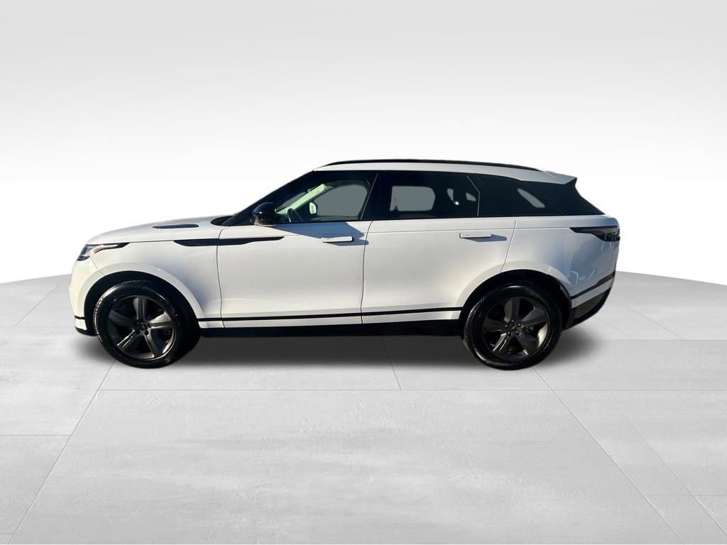 Used 2025 Land Rover Range Rover Velar Dynamic SE image 6