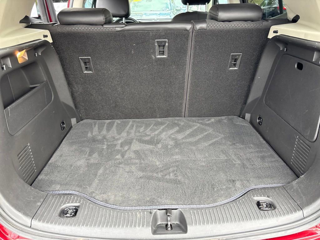 Used 2022 Buick Encore Preferred w/ Safety Package AWD/4WD image 14