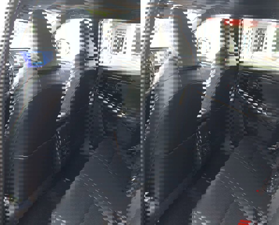 Used 2024 Toyota bZ4X Limited image 15