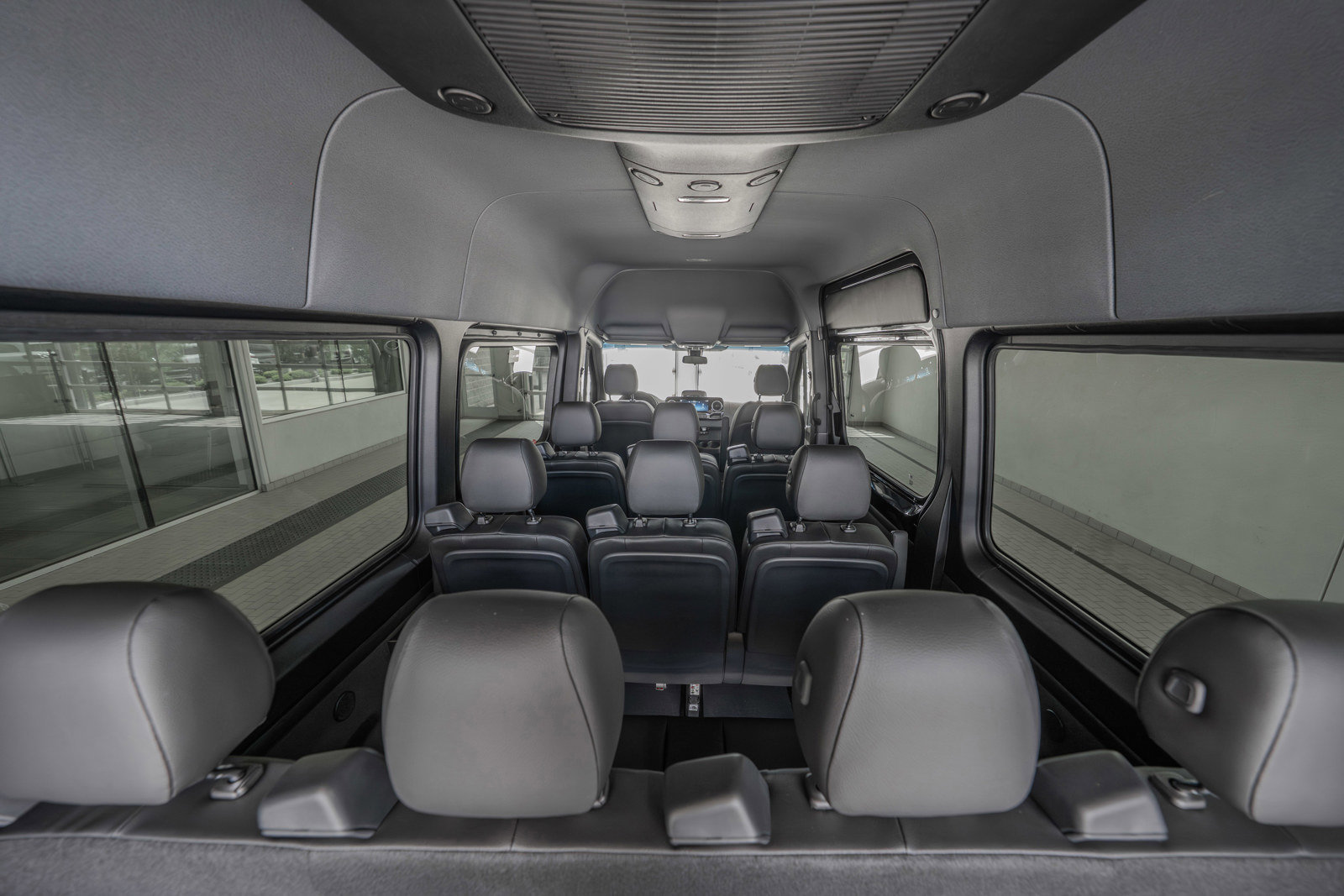 New 2025 Mercedes-Benz Sprinter 2500 image 31