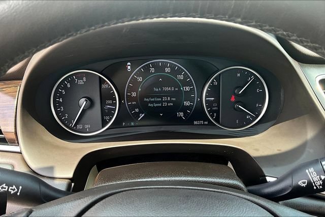 Used 2018 Buick LaCrosse Premium FWD image 13