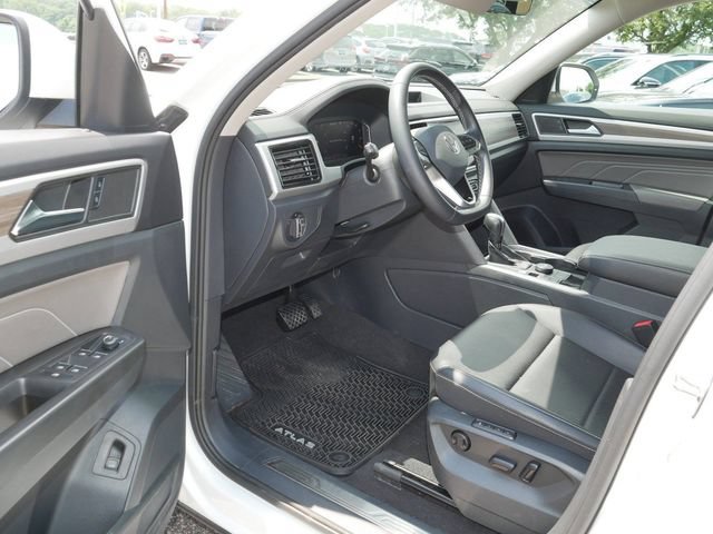 Certified 2023 Volkswagen Atlas SEL AWD/4WD image 12