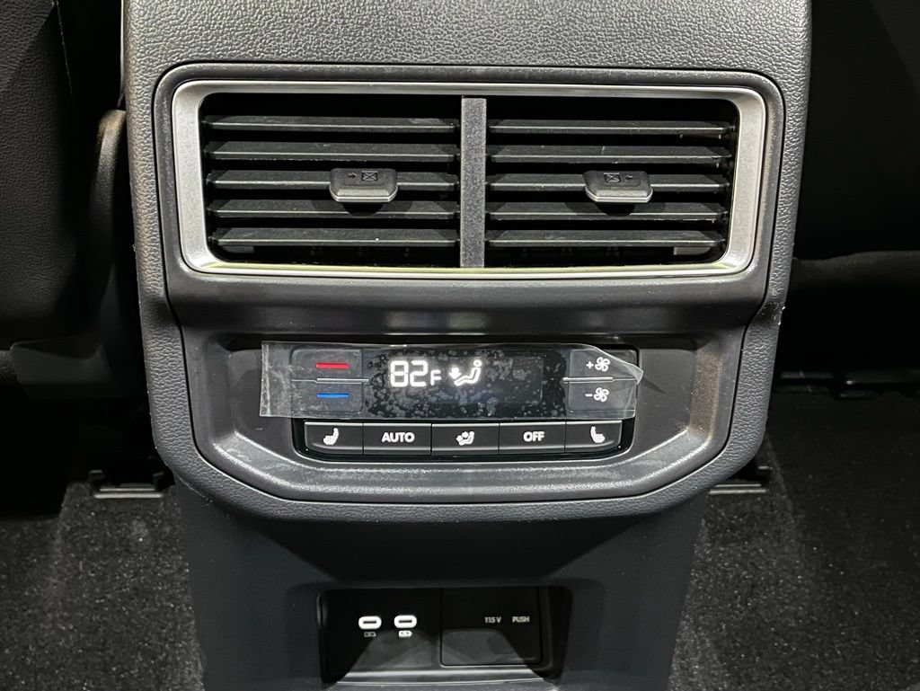 New 2026 Volkswagen Atlas SEL AWD/4WD image 26