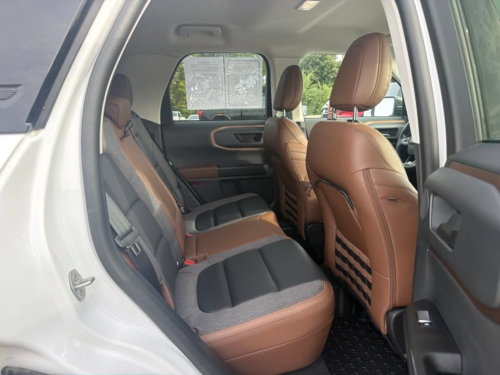 Used 2023 Ford Bronco Sport Outer Banks w/ Tech Package AWD/4WD image 12