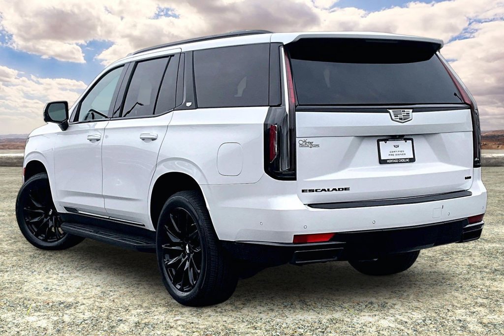 Used 2024 Cadillac Escalade Sport w/ LPO, ONYX Package AWD/4WD image 4