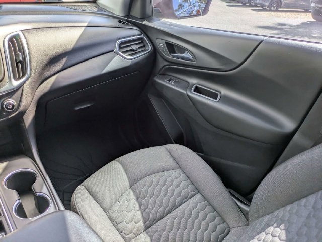 Used 2020 Chevrolet Equinox LT FWD image 26