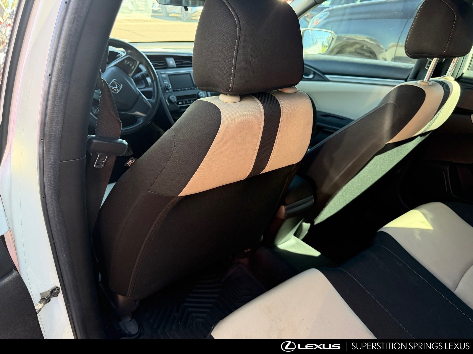 Used 2018 Honda Civic Sport image 10