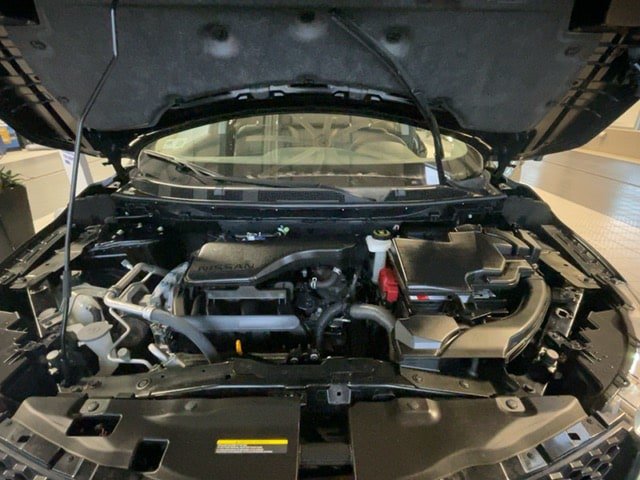 Used 2018 Nissan Rogue Sport SL w/ SL Premium Package AWD/4WD image 26