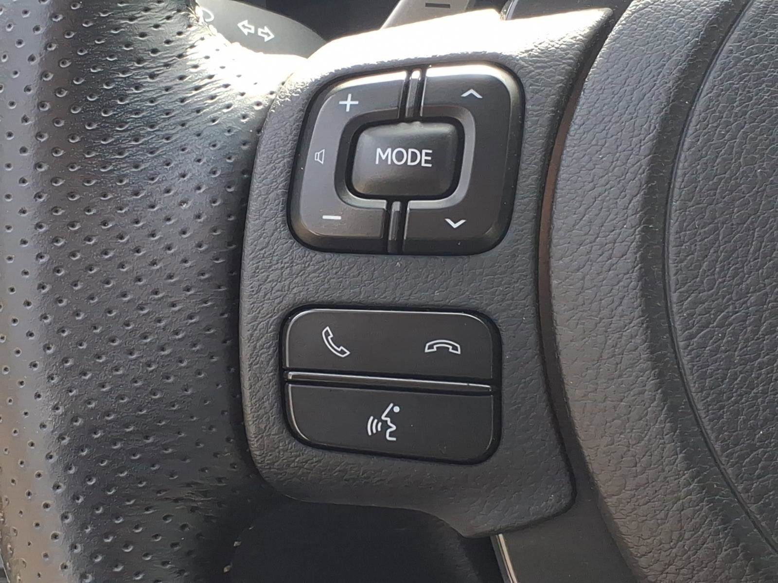 Used 2022 Lexus IS 350 F Sport w/ Navigation Package image 15