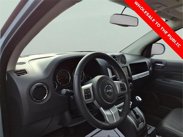 Used 2014 Jeep Compass Limited w/ Sun/Sound Group image 13