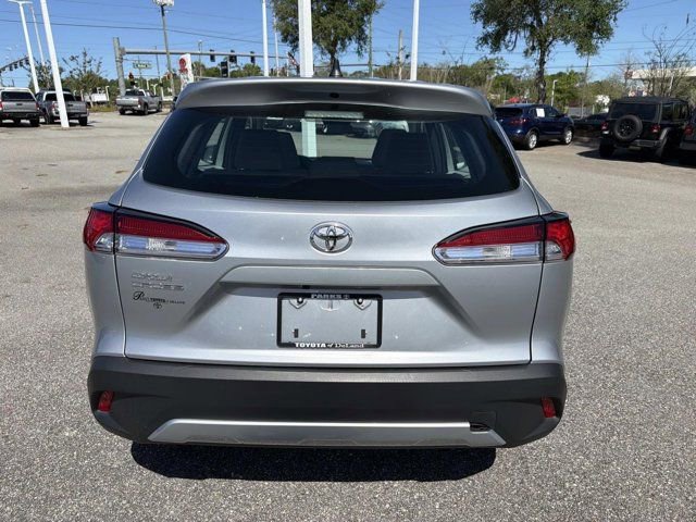 Certified 2025 Toyota Corolla Cross L image 3