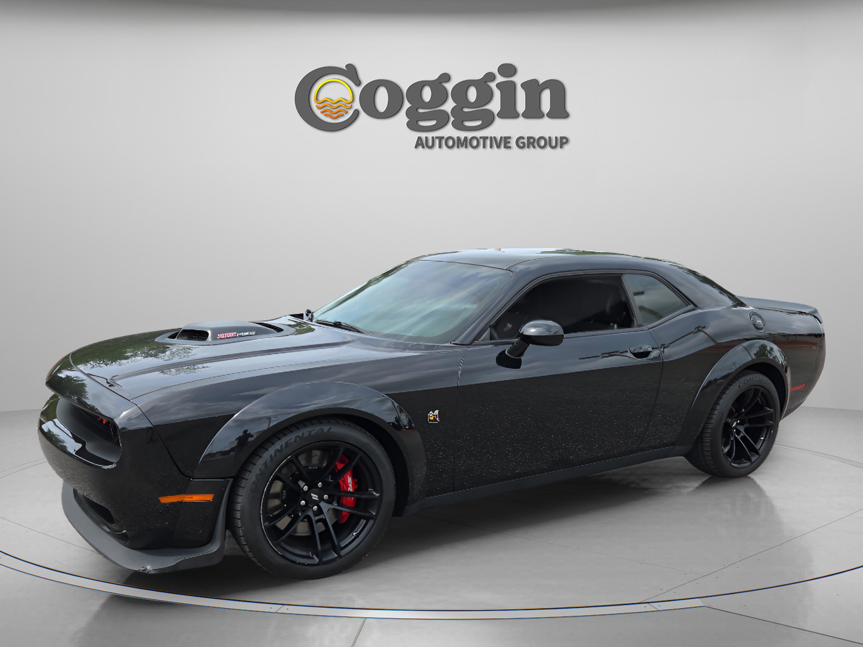 Used 2021 Dodge Challenger R/T Scat Pack RWD image 1