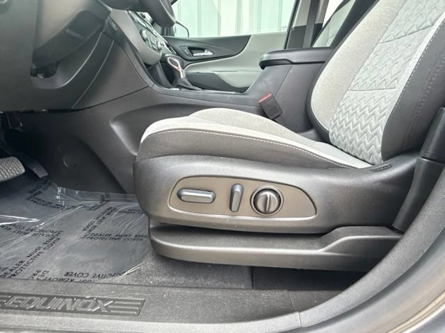 Used 2022 Chevrolet Equinox LT FWD image 22