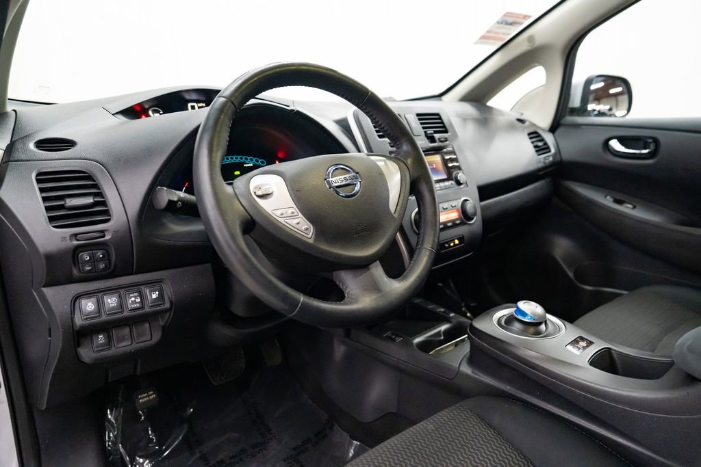 Used 2014 Nissan Leaf S w/ Charge Package image 22