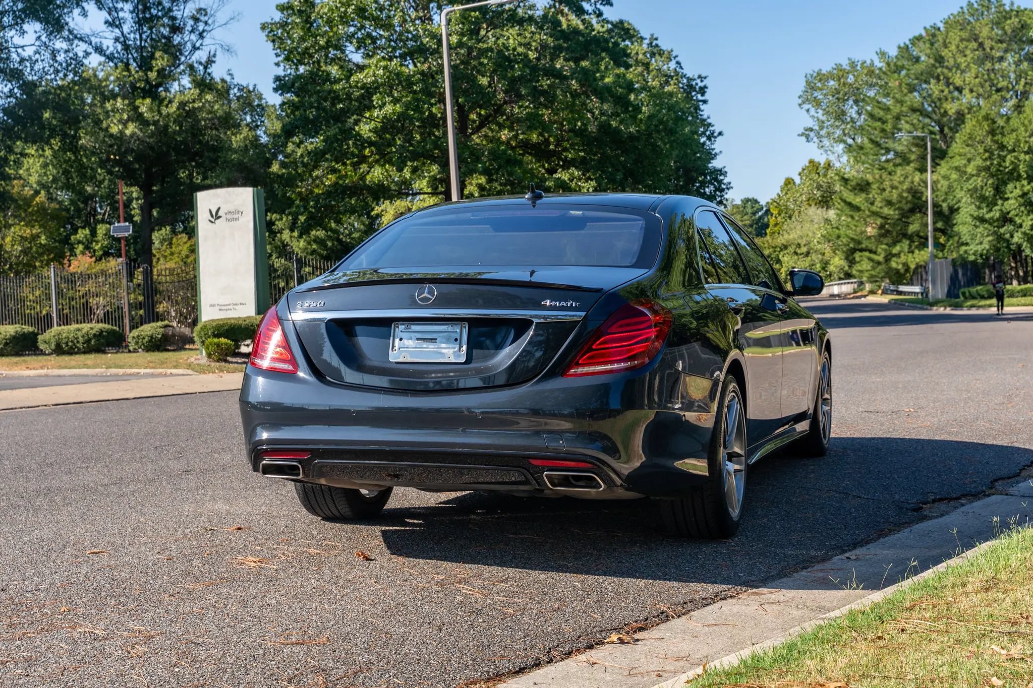 Used 2015 Mercedes-Benz S 550 4MATIC Sedan image 6