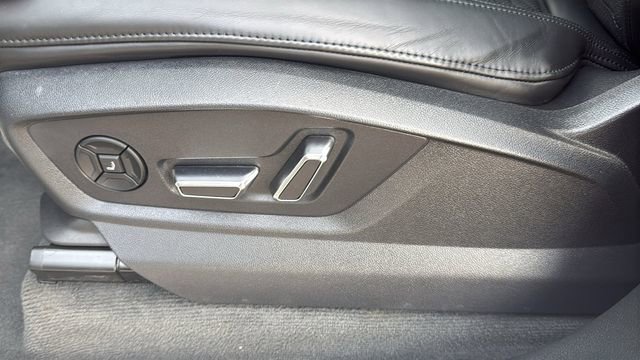 Used 2022 Audi RS Q8 image 28