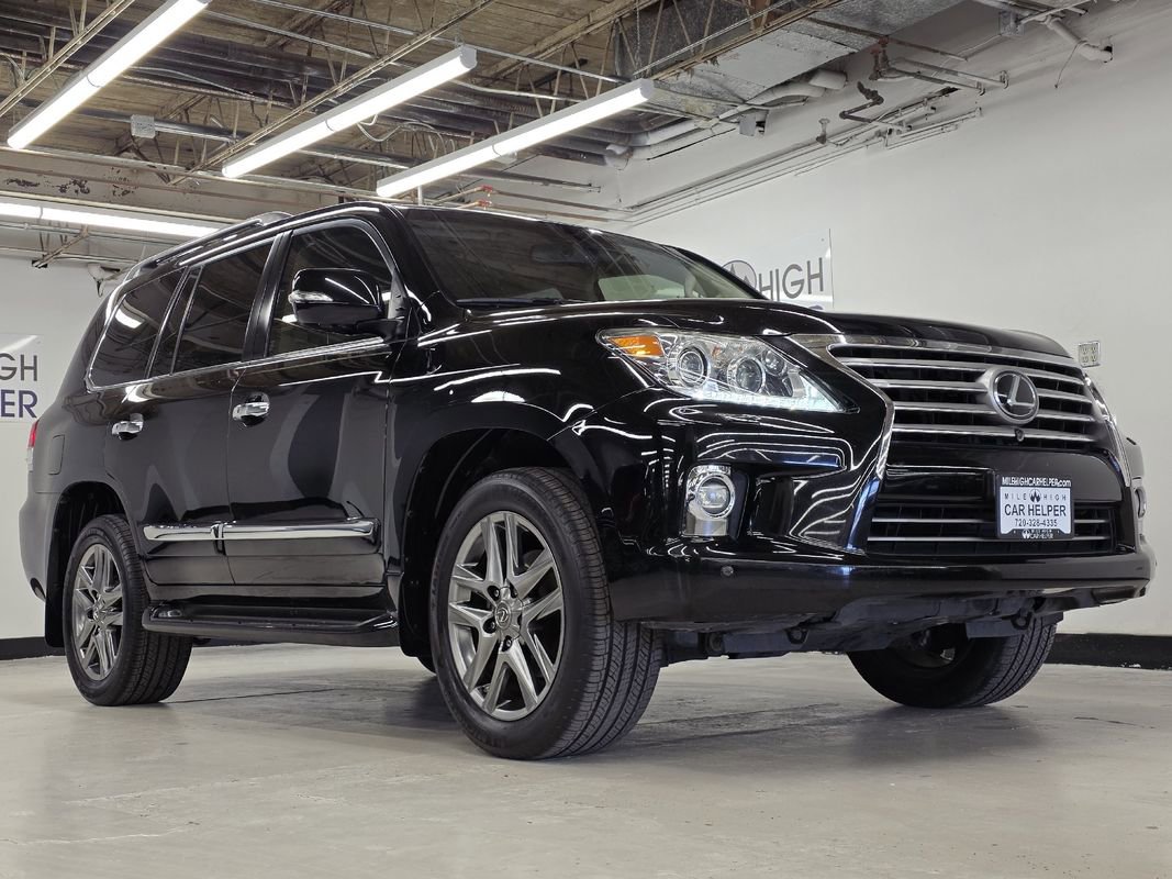 Used 2015 Lexus LX 570 4WD image 5