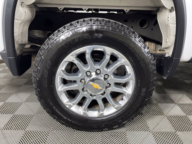 Used 2025 Chevrolet Silverado 2500 LT w/ Z71 Chrome Sport Edition AWD/4WD image 12