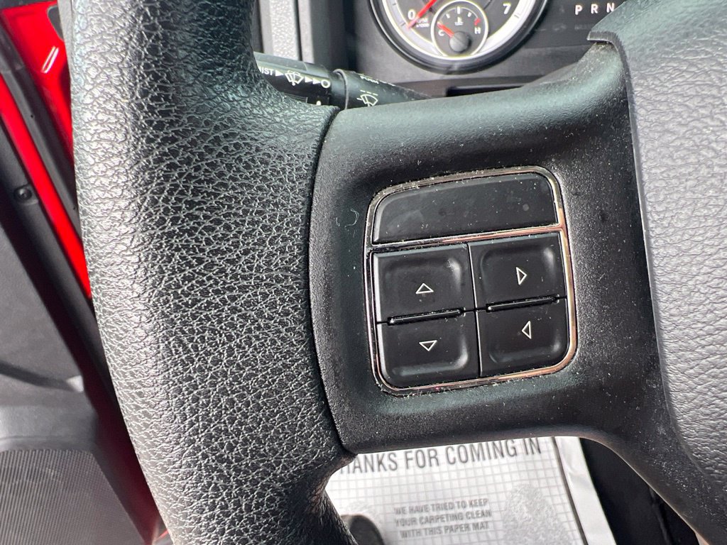 Used 2015 RAM 1500 Express RWD image 37