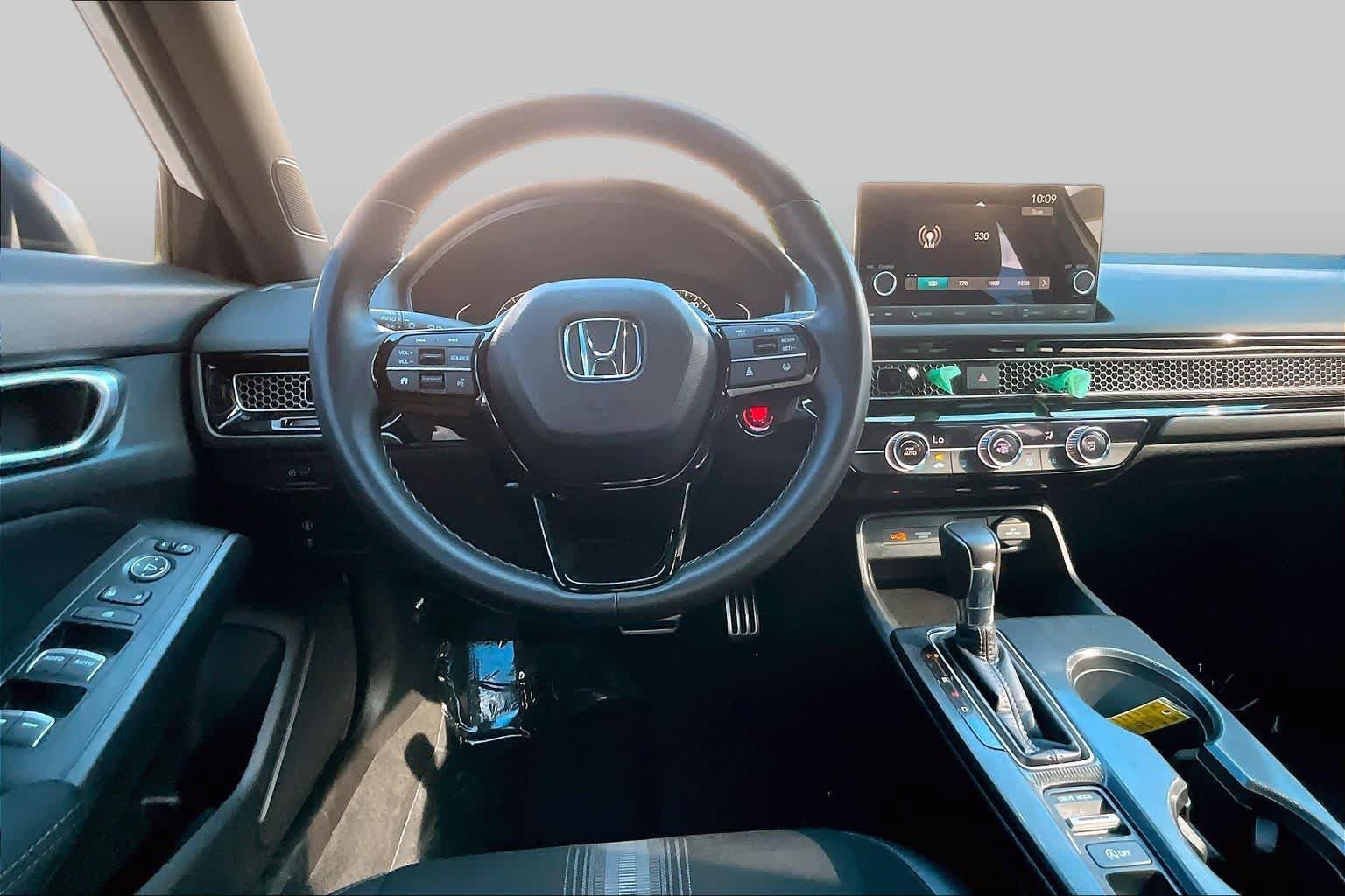 Used 2024 Honda Civic Sport image 6